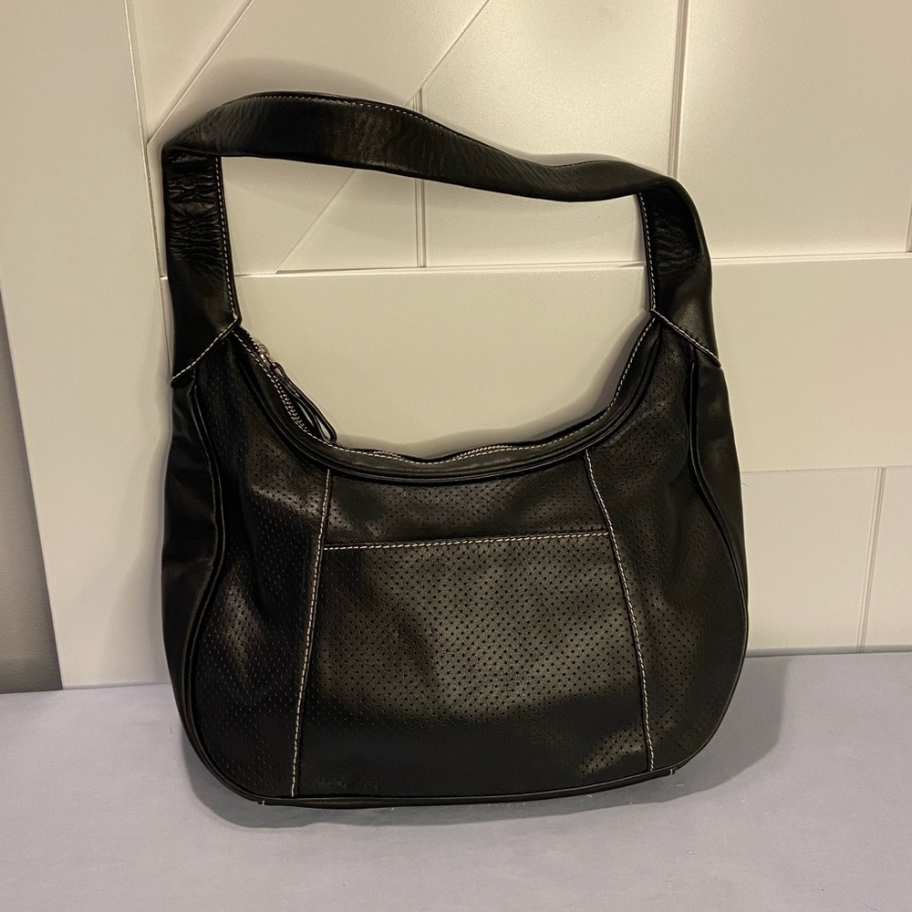 Valerie Stevens genuine leather small black purse